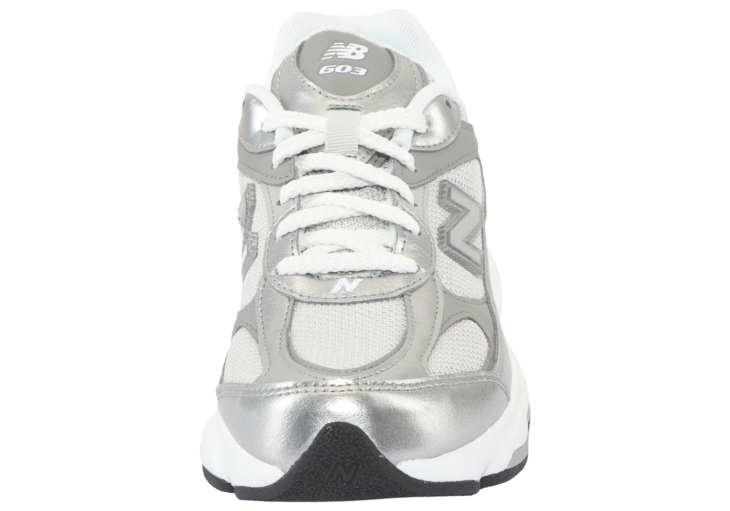 new balance Sneakers in Silver