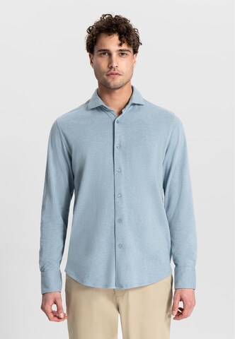 Dstrezzed Regular Fit Hemd 'The Kirk' in Blau: Vorderseite