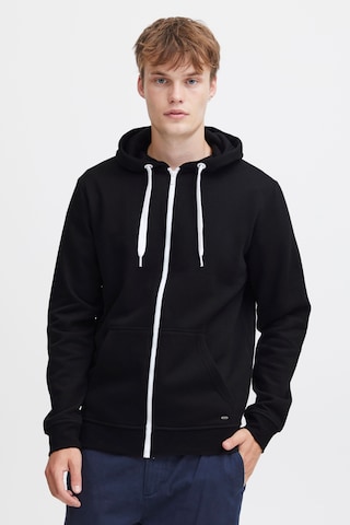 !Solid Zip-Up Hoodie 'Olli' in Black: front