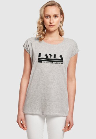 Merchcode Shirt 'Layla' in Grijs: voorkant