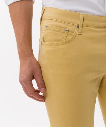 BRAX Skinny Jeans 'Chuck' in Gelb