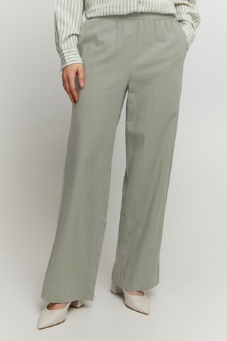 b.young Wide leg Pants 'BYFALAKKA' in Green: front