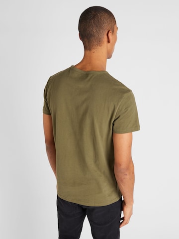 AÉROPOSTALE T-shirt 'NYC' i grön