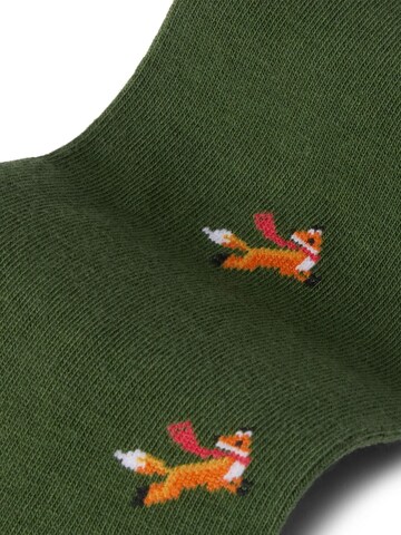 Von Jungfeld Socks 'mit Weihnachtsmotiven' in Green