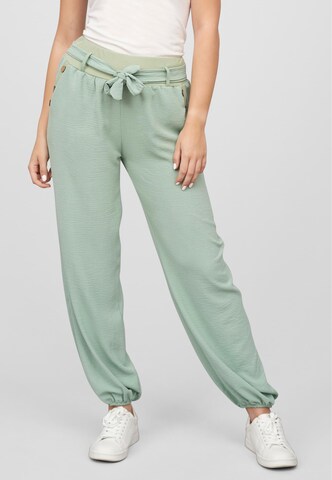 Cloud5ive Tapered Broek in Groen: voorkant