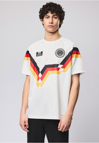 Weekend Offender T-Shirt 'Germany' in Weiß: Vorderseite