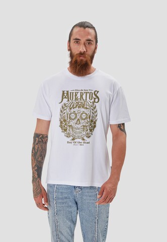 Oldskull Shirt in White: front
