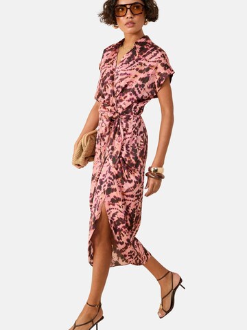 Friends Like These Платье в Ярко-розовый: спереди