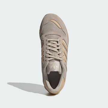Baskets basses 'ZX 600' ADIDAS ORIGINALS en beige