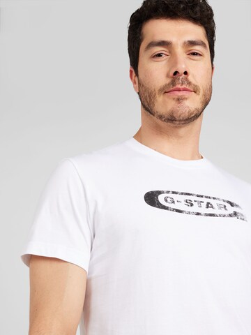 G-Star RAW T-shirt 'Distressed old school' i vit