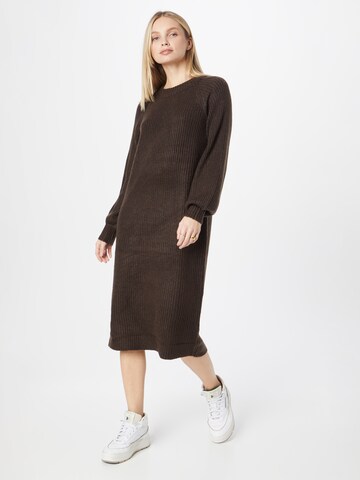 b.young Knitted dress 'Nora' in Brown: front