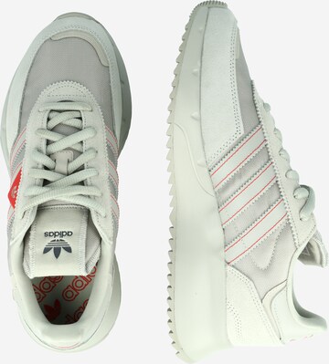 ADIDAS SPORTSWEAR - Sapatilhas baixas 'Retropy F2' em cinzento