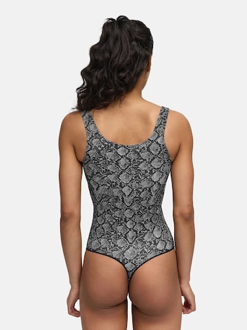 Body modellante 'Tank Bodysuit Sculpting Shapewear mit String' di cfab (formerly creamy fabrics) in grigio