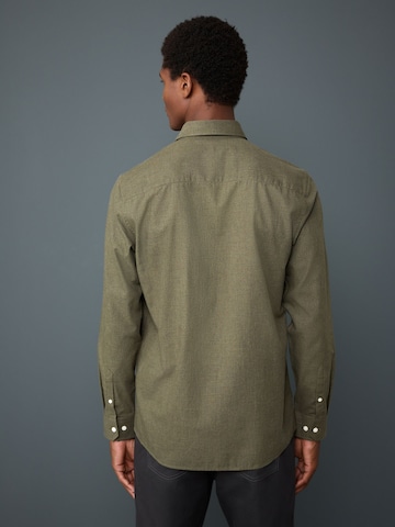 Next Regular Fit Hemd in Grün