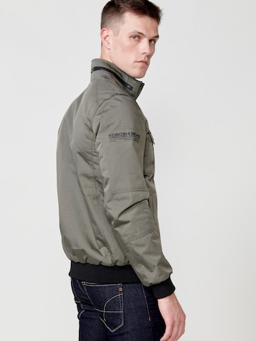 KOROSHI Between-season jacket in Green