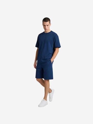 Completo per l'allenamento di Tommy Life in blu