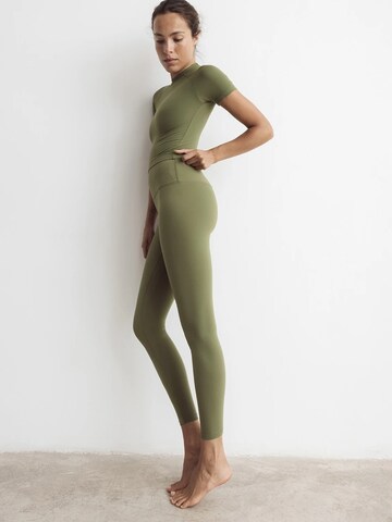 MyLibi Skinny Leggings in Green