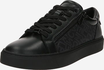 Sneaker low de la Calvin Klein pe negru: față