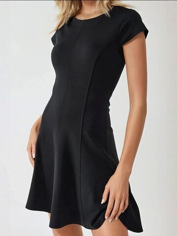 Hiccup Dress in Black