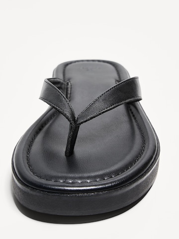 Infradito di Bershka in nero