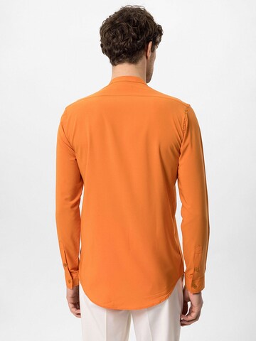 Antioch Средняя посадка Рубашка в Оранжевый