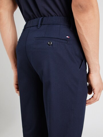 regular Pantaloni chino 'Denton' di TOMMY HILFIGER in blu