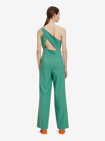 Tuta jumpsuit di Vera Mont in verde: frontale