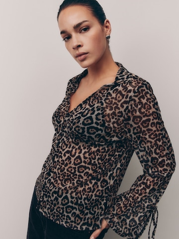 Next Bluse in Braun: Vorderseite