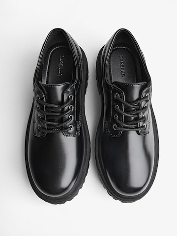 Bershka Loafer värissä musta