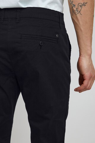 !Solid Regular Chino Pants 'Jim' in Black