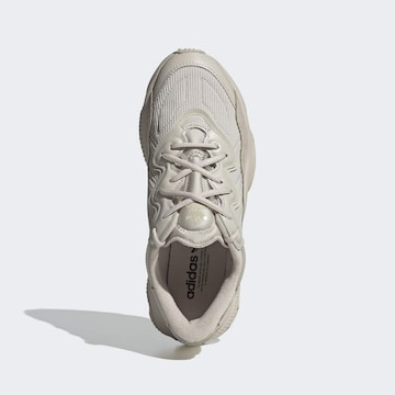 Chaussure de course 'Ozweego' ADIDAS ORIGINALS en gris