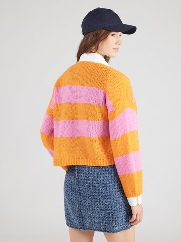Hailys - Cárdigan 'Ch44arlie' en naranja