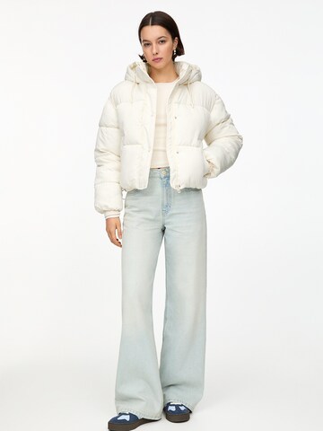 Pull&BearZimska jakna - bijela boja: prednji dio