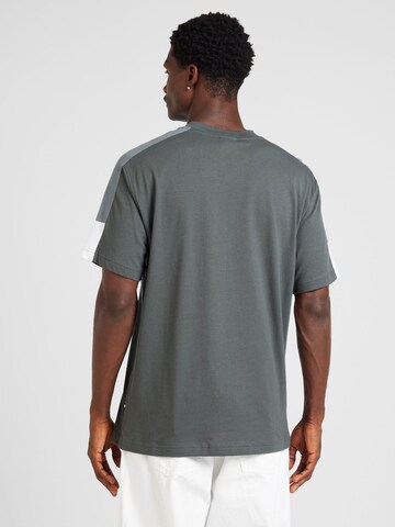 new balance T-Shirt 'Classics' in Grau