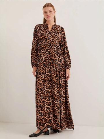 Abito di Bigdart in marrone: frontale