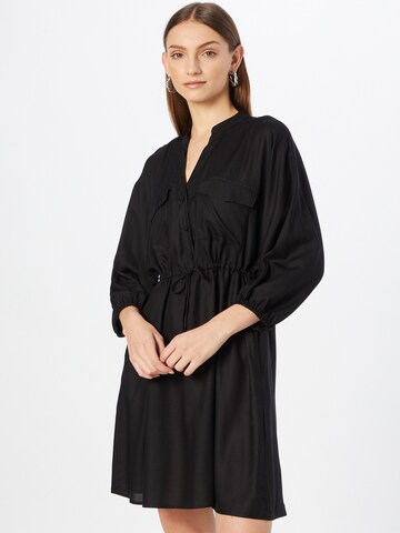 Robe-chemise 'Henna' VERO MODA en noir : devant