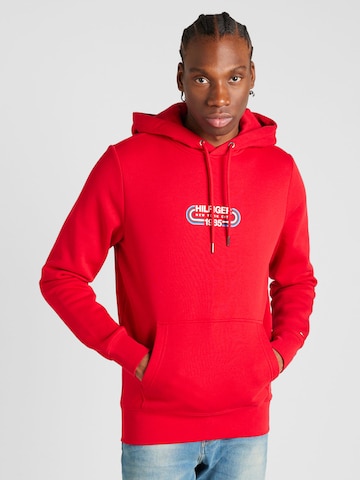 Sweat-shirt TOMMY HILFIGER en rouge : devant