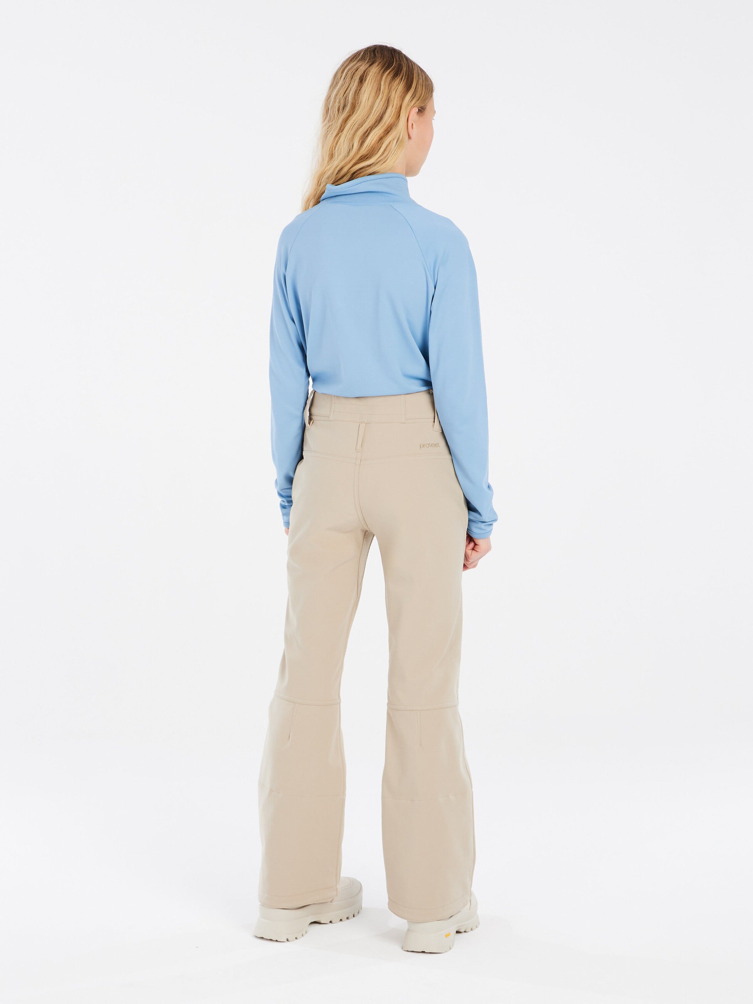 PROTEST Slim fit Sports trousers 'RELOLE JR' in Brown