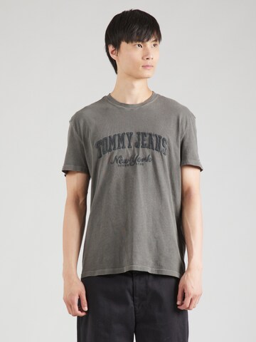 Tommy Jeans T-Shirt in Grau: Vorderseite