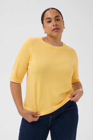 KAFFE CURVE Pullover 'Lizzy' in Gelb: Vorderseite
