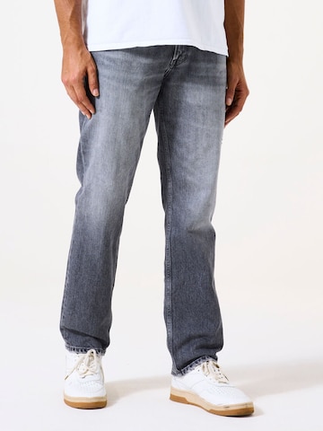 regular Jeans di GARCIA in blu: frontale