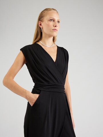 APART - Jumpsuit en negro