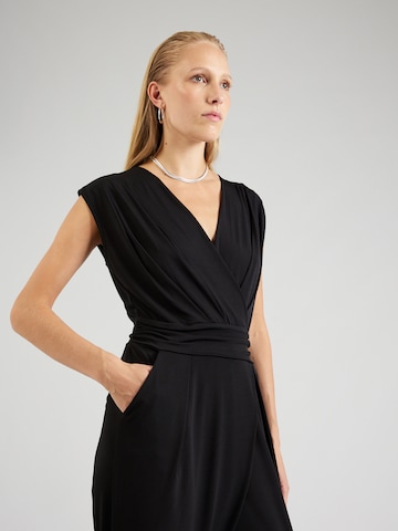 Tuta jumpsuit di APART in nero