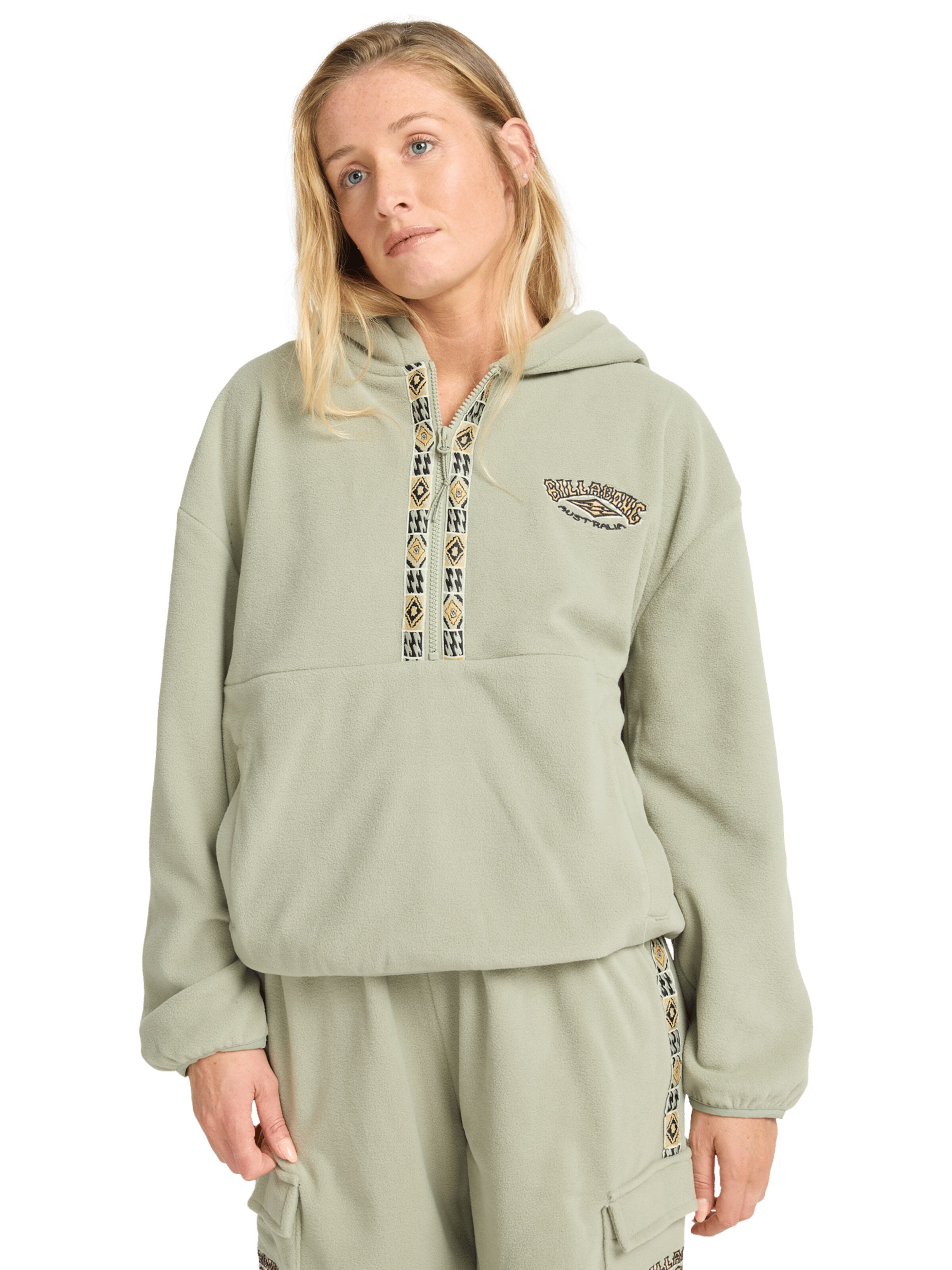 BILLABONG Pullover 'Winter Camp' in Grün: Vorderseite