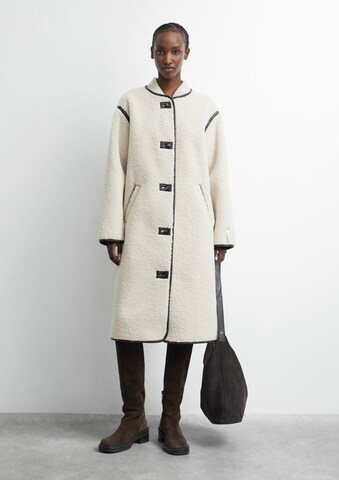 COMMA Between-seasons coat in Beige