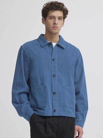 Casual Friday Tussenjas ' CFAsplund Herringbone ' in Blauw: voorkant
