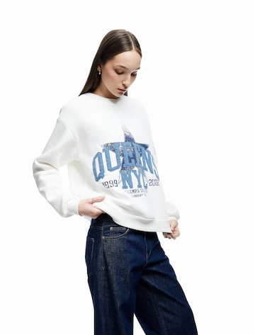 Koton Sweatshirt in White