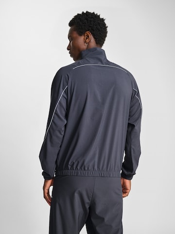 Hummel Sportjacke in Grau