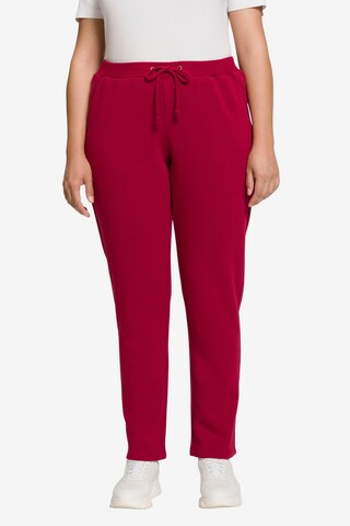 Ulla Popken Regular Broek in Rood: voorkant