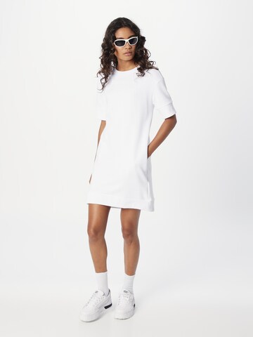 ARMANI EXCHANGE Klänning i vit